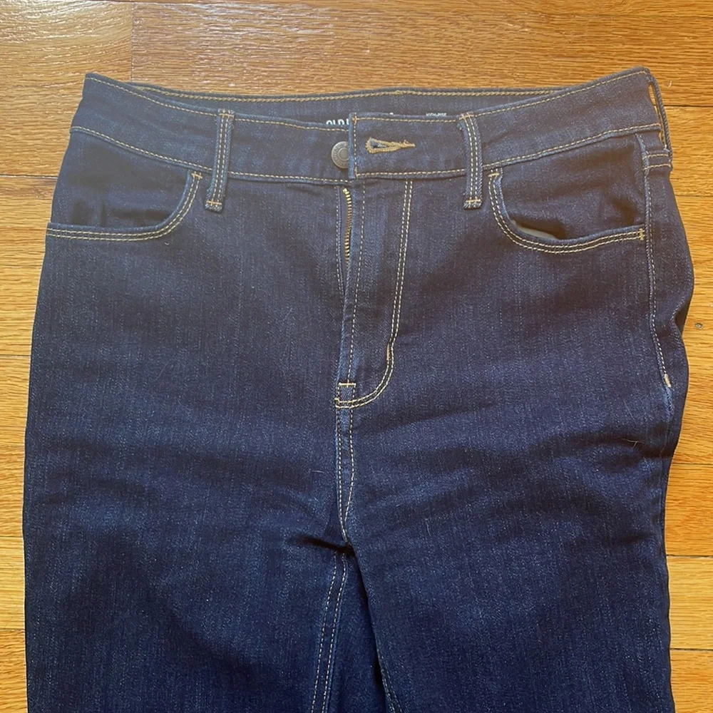 Old navy skinny jeans - Picture 2 of 4